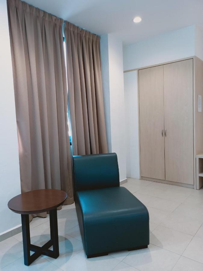 Golden View Serviced Apartment Tanjung Tokong